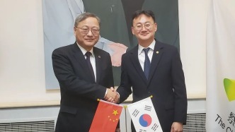 張建國會(huì)見韓國國會(huì)立法調(diào)查處代表團(tuán)