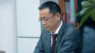 从濒临破产到全球第一，这家「隐形冠军」做对了这件事情