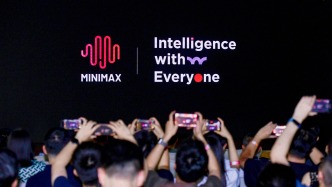 复盘罗永浩对谈MiniMax闫俊杰：一个AI原生的公司是怎么长出来的