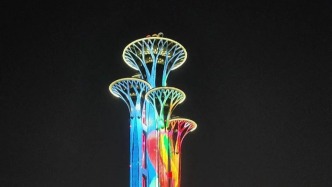 燈光璀璨，點亮整個城市的夜空