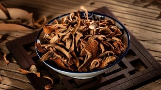 央视曝光20倍暴利假陈皮，你买的新会陈皮可能是贴牌的