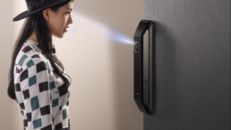 智能門鎖狂卷2025：小米靠低價(jià)攪局行業(yè)，全屋智能聯(lián)動(dòng)成趨勢(shì)