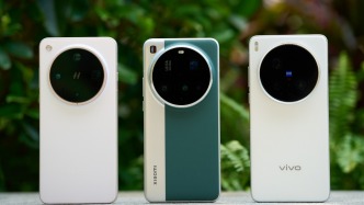 手機(jī)影像狂卷2025：告別參數(shù)焦慮，開始“反向指導(dǎo)”相機(jī)了