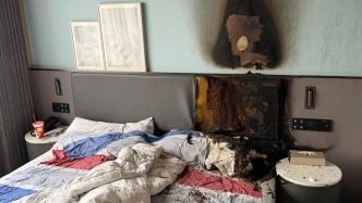 深夜熟睡時，枕頭下突然竄出火苗！