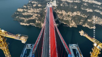 《探索交通》天工連壁—濟(jì)新黃河三峽大橋