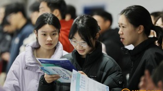 南昌就業(yè)市場(chǎng)火熱，大學(xué)生、技校生用自身優(yōu)勢(shì)叩開(kāi)職業(yè)大門(mén)