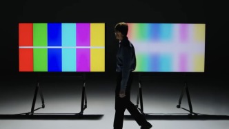 親自“炮轟”RGB-Mini LED電視，這次LG真的急了？