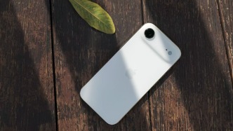 小屏旗艦正在成為“時代眼淚”：續(xù)航、散熱、交互是無解困局