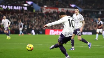 從維拉公園看紅魔沉?。阂粓?-1，揭開曼聯(lián)復(fù)興路上的三道傷疤！