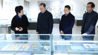 市委常委、宣傳部部長申中華帶隊(duì)調(diào)研中心城區(qū)文創(chuàng)產(chǎn)業(yè)項(xiàng)目