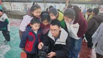 特崗教師：和鄉(xiāng)村孩子一起“種”未來