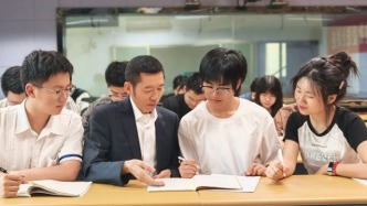 縣中教師：帶縣中雁陣一起“高飛”