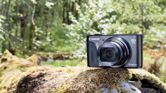 被手機(jī)影像干趴，佳能要放棄自產(chǎn)低端相機(jī)，Vlog相機(jī)成最后避風(fēng)港？