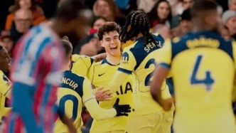 VAR吹掉兩球又怎樣？熱刺憑鐵血少年斬獲3分，弗蘭克這話太提氣！