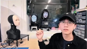 登顶刊、拍电影、成网红，28岁博士的机器人天团，个个是狠角色