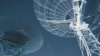 銅纜退潮，無線電成AI新引擎