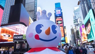 蜜雪冰城殺入美國(guó)，200%糖奶茶誰(shuí)敢喝？