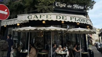 巴黎：左岸咖啡馆与书店游览指南