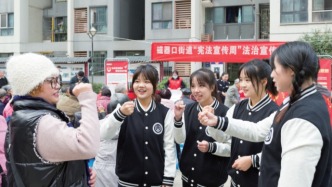 這群大學(xué)生把法律講進(jìn)百姓心坎