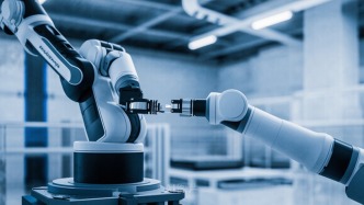 提升“雙師”素養(yǎng) 服務(wù)“一老一小”