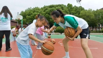安徽师范大学创新“走看讲思做”五步教学法 让思政课一步步“走”进学生心里