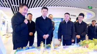 陳書平在調(diào)研重點(diǎn)工業(yè)企業(yè)時強(qiáng)調(diào) 加快培育高質(zhì)量發(fā)展新動能 努力實(shí)現(xiàn)“十五五”良好開局