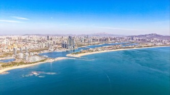 山東日照：新年首船創(chuàng)佳績(jī)