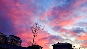 朝霞满天 大地梦幻霓裳