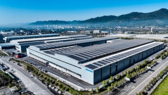 青鳳科創(chuàng)城：“屋頂煥新”點(diǎn)亮綠色園區(qū)