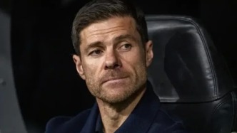 225天！阿隆索現(xiàn)代化變革失??！教練仍是皇馬的邏輯！