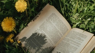 影片逾期兩年未上映，可解約嗎？