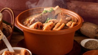 从困在武汉到北上广深“排队王”，楚菜的火越烧越旺