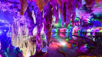 廣東神奇地下河：洞中有洞，洞中有河，被譽為中國洞河奇觀