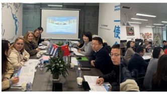 兰州大学公共卫生学院与古巴哈瓦那医科大学深化合作会谈在郑州举行