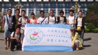 12年后再相会！全网寻找的支教老师，大连理工找到了！