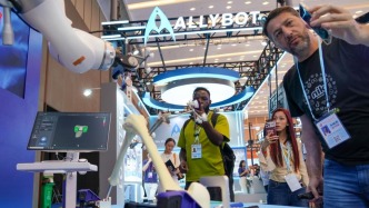 再創(chuàng)新高！看廣東外貿(mào)背后的“穩(wěn)”“優(yōu)”“新”