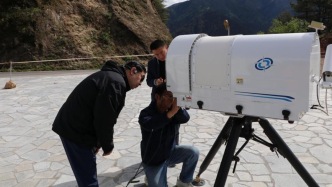 高原探塵 通聯(lián)全球：蘭州大學(xué)領(lǐng)銜科考團(tuán)隊(duì)揭示青藏高原“全球粉塵轉(zhuǎn)運(yùn)站”背后的奧秘