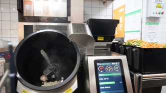 3分钟一道菜，“机器人厨师”不输饭店大厨！