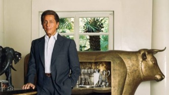 華倫天奴創(chuàng)始人辭世，以宅邸為卷，書寫跨世紀的美學收藏史詩