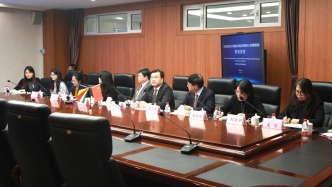 大連理工大學(xué)出版社與塞舌爾教育部開啟國際合作