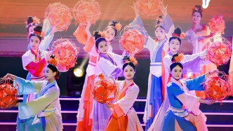 1月31日晚，“全到莆田过大年”2026年福建非遗元宵晚会在莆田南湖公园隆重举行