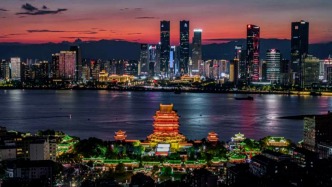 不靠海自有潮，南昌蝶變生輝