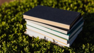 投資方與導(dǎo)演關(guān)于影片終剪權(quán)產(chǎn)生糾紛該如何解決？