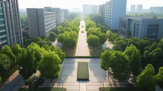 探寻高校思政课发展规律