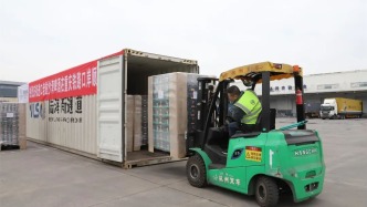 通道送“洋”禮  山城年味裝著世界的味道