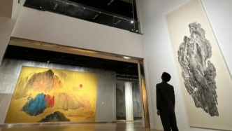 壹美官方丨“一座峰：徐龙森作品展”开幕
