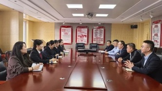 同向发力 靶向纾困丨金凤区法院驻阅海湾中央商务区营商环境法治工作中心与金融机构共商纠纷化解新举措