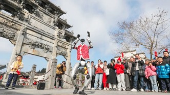 机器人租赁增长超六成 科技解锁“新”年味