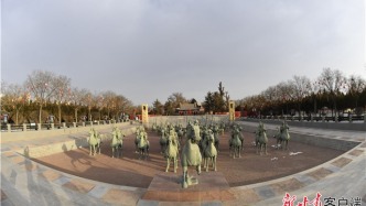 天马故乡迎马年