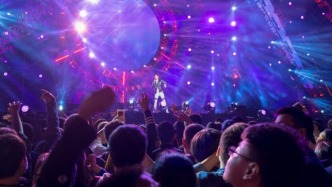 华晨宇你先别急，演唱会乐园不是那么好造的